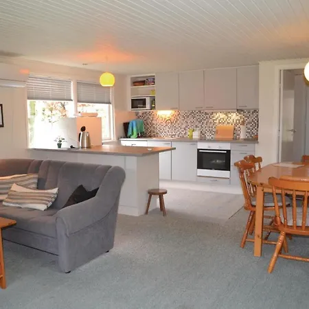 Three-bedroom In 펜션 Sunds