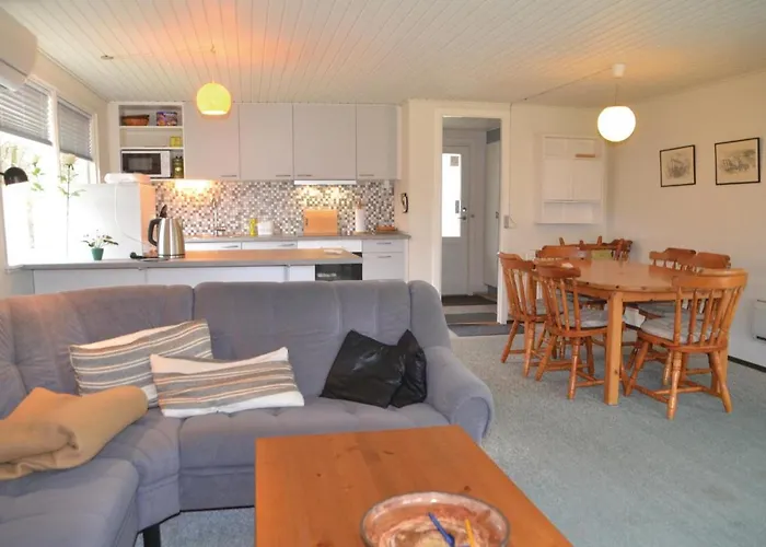 Three-bedroom In Sunds